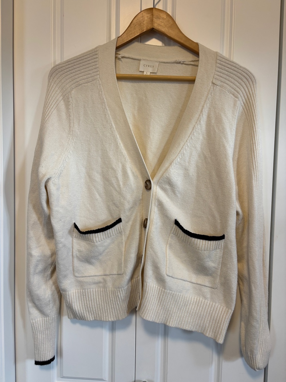 cardigan from the brand Cyrus.